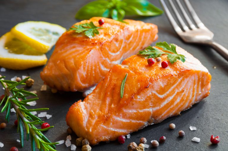 8 Things That Happen To Your Body When You Eat Salmon Every Day
