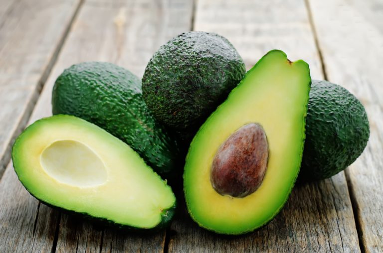 9 Things That Happen To Your Body When You Eat Avocados Every Day