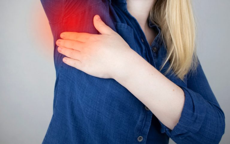 9 Warning Signs & Symptoms of HIV