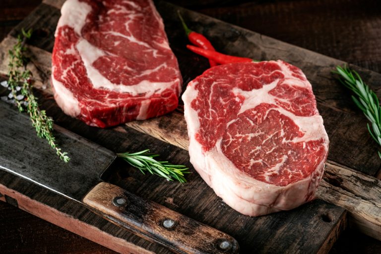7 Reasons To Stop Eating Red Meat