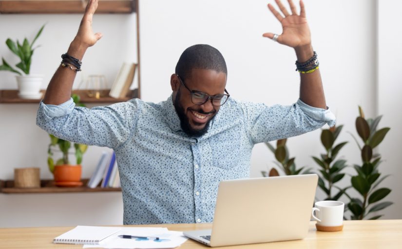 8 Tips To Successfully Trade Stocks Online